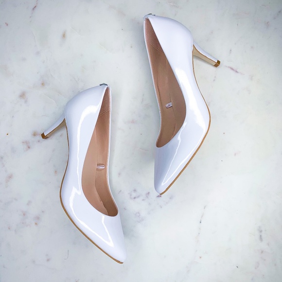 kate spade Shoes - NEW Kate Spade Vida Patent Leather Pumps